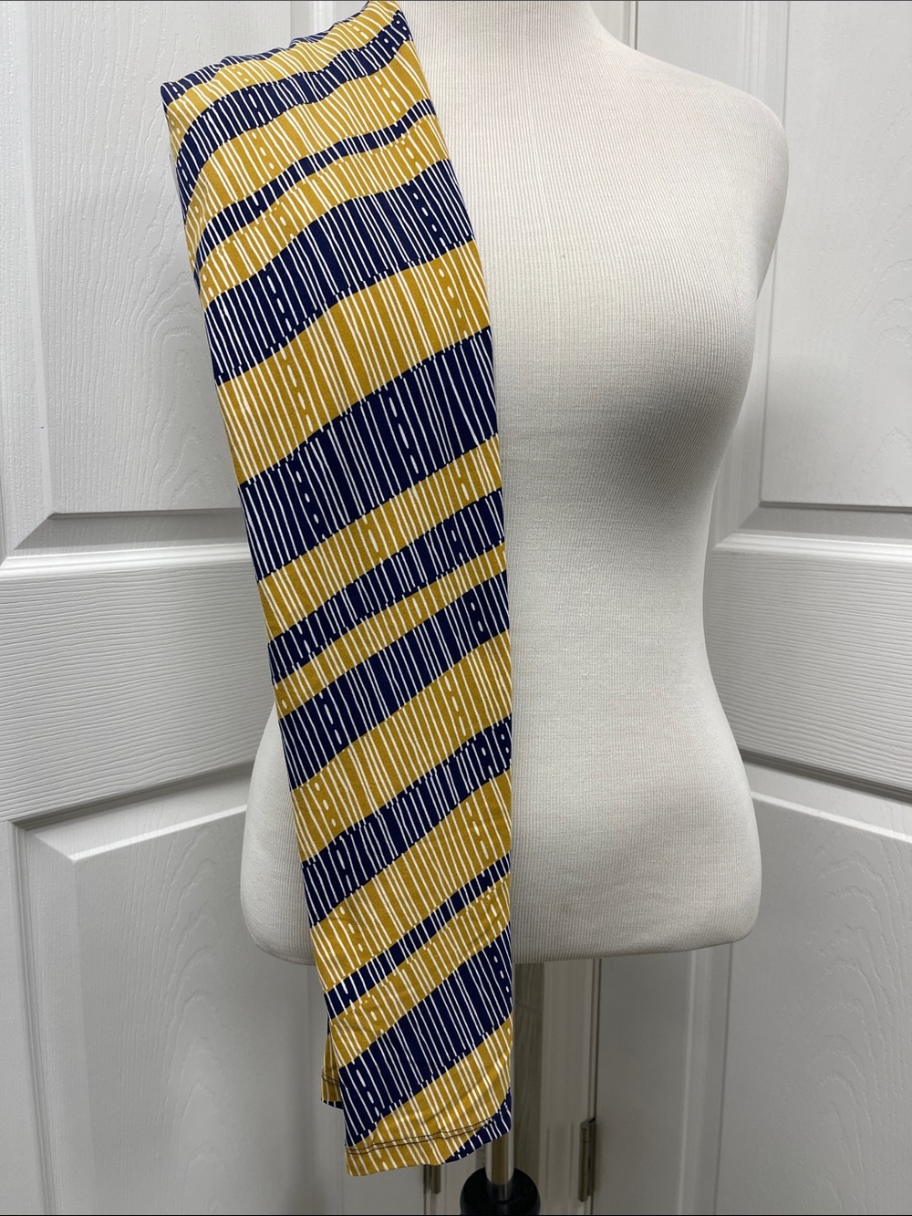 LuLaRoe New OS One Size Blue Gold Striped Leggings NWT